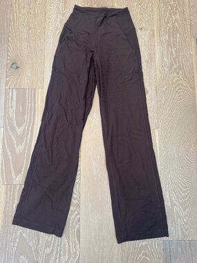 LULULEMON ALIGN RIBBED FLARED PANT SHORT SIZE 2 ESPRESSO